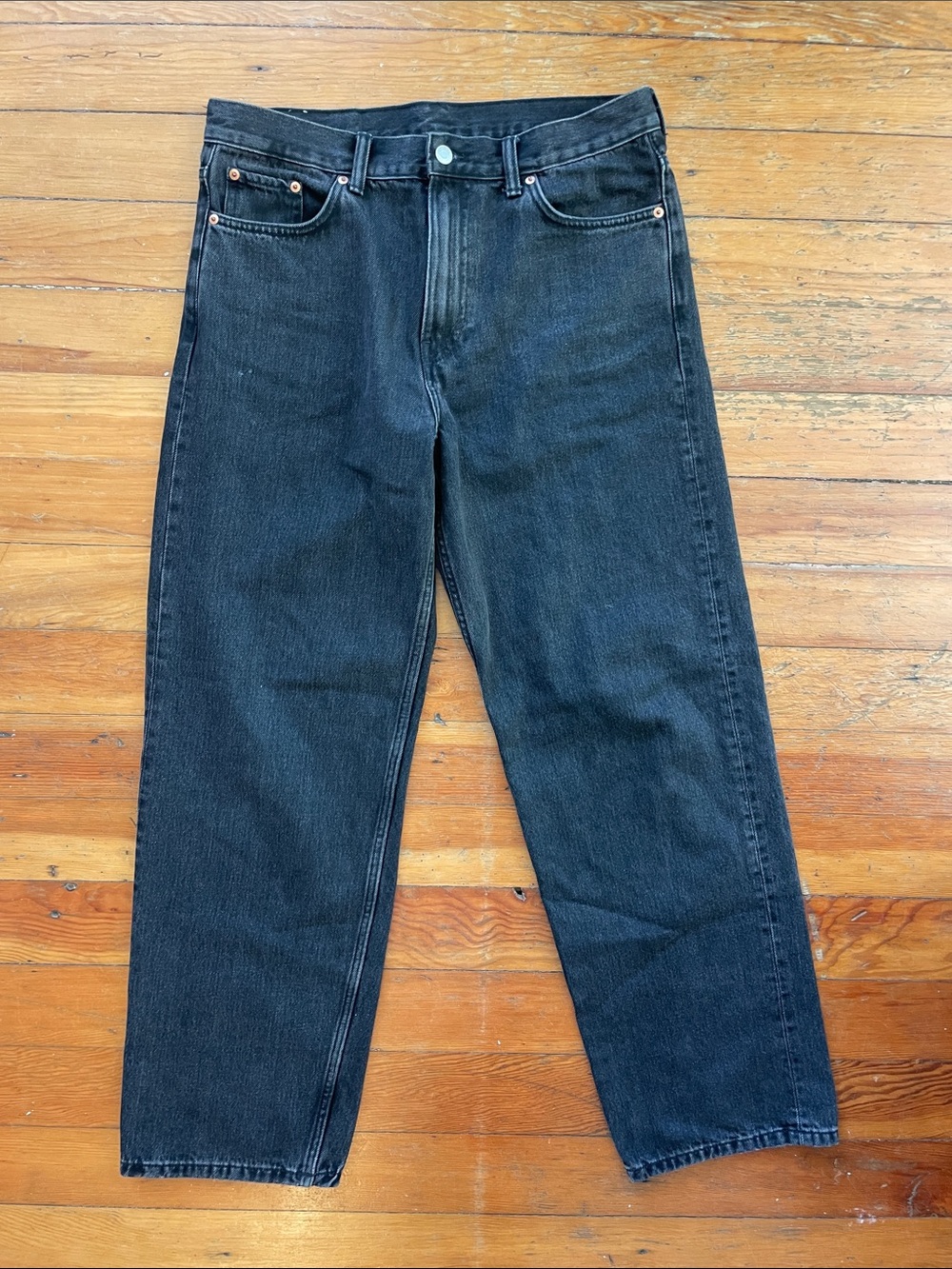 Men's Faded Black Straight-Leg Jeans